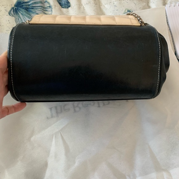 CHANEL Vintage Chocolate Bar Shoulder Bag Black & Cream Good Condition - Picture 5 of 14